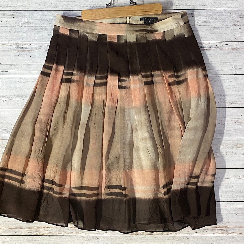 NWOT Designer | Theory | Ombré Silk Pleated Skirt